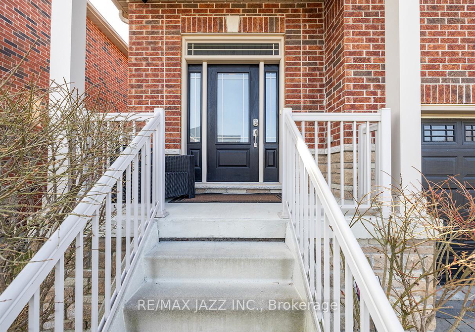 43-elmer-adams-drive-clarington-ontario-e13036742