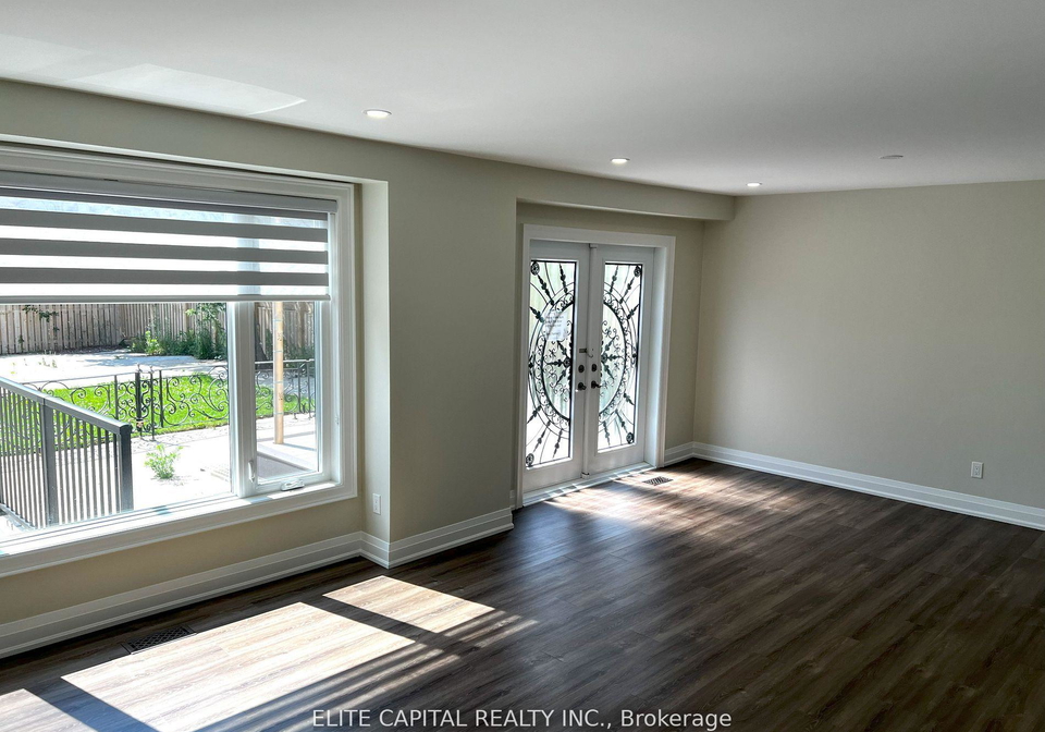 67-hutcherson-square-scarborough-ontario-e13037704