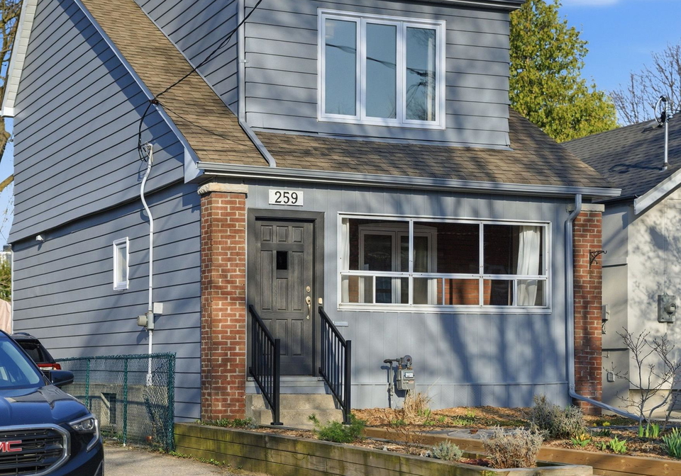 259-woodmount-avenue-e-east-york-ontario-e13038652