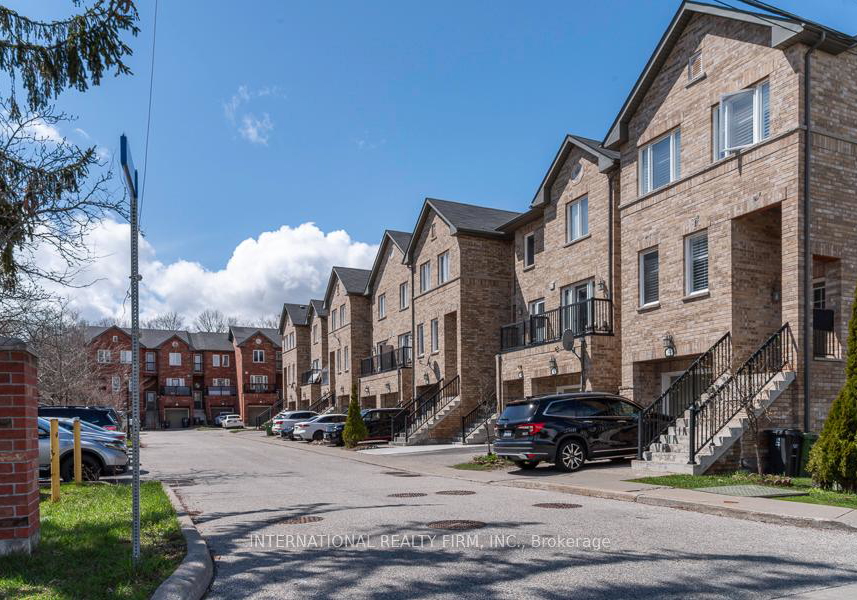 28-camps-lane-scarborough-ontario-e13038830