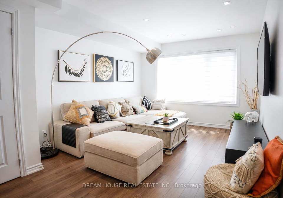 2500-hill-rise-court-oshawa-ontario-e13040378