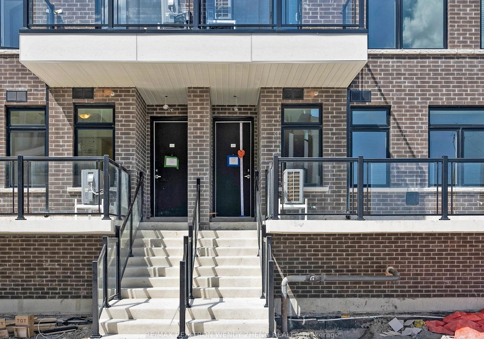 755-omega-drive-pickering-ontario-e13040730