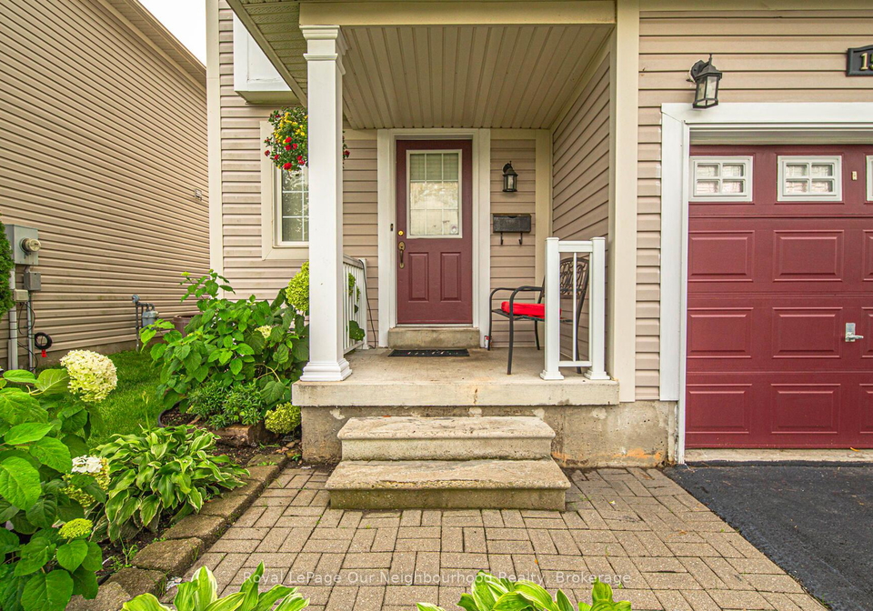 1581-sarasota-crescent-oshawa-ontario-e13040820
