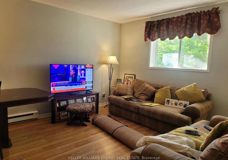 576-mary-street-e-whitby-ontario-e13041556