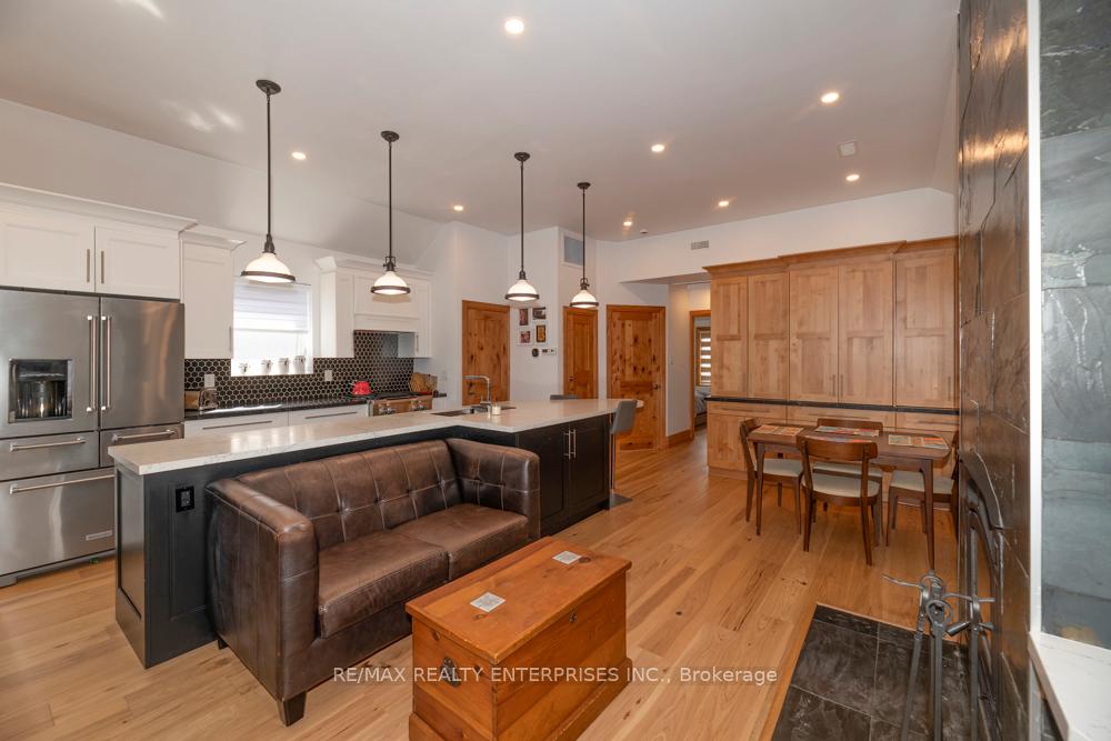 837-kingston-road-toronto-ontario-e13041872