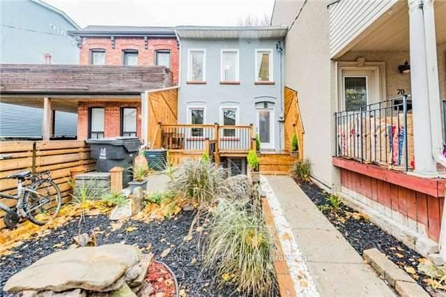 68-lewis-street-toronto-ontario-e13041874