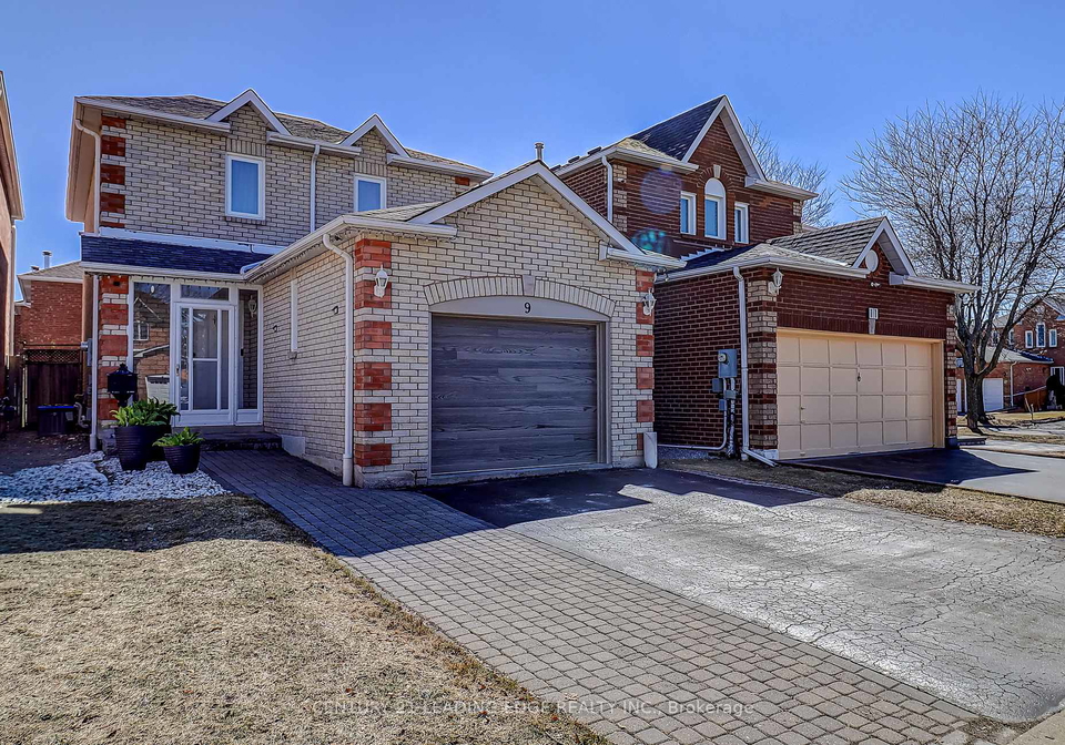 9-card-street-ajax-ontario-e13042322
