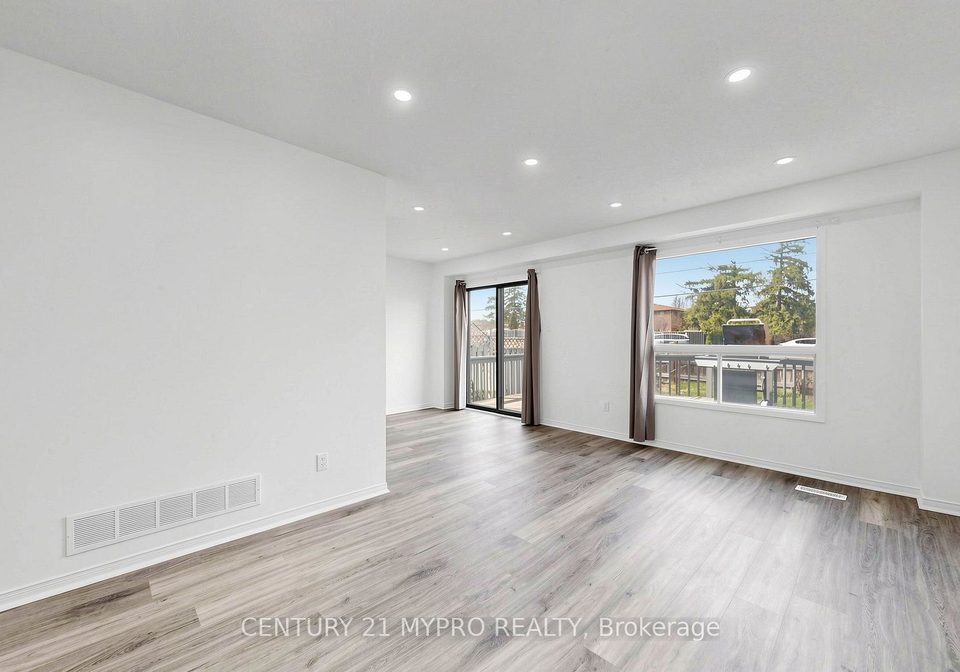 1399-anton-square-pickering-ontario-e13042922