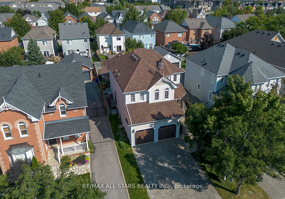 69-matthewson-place-whitby-ontario-e13043386