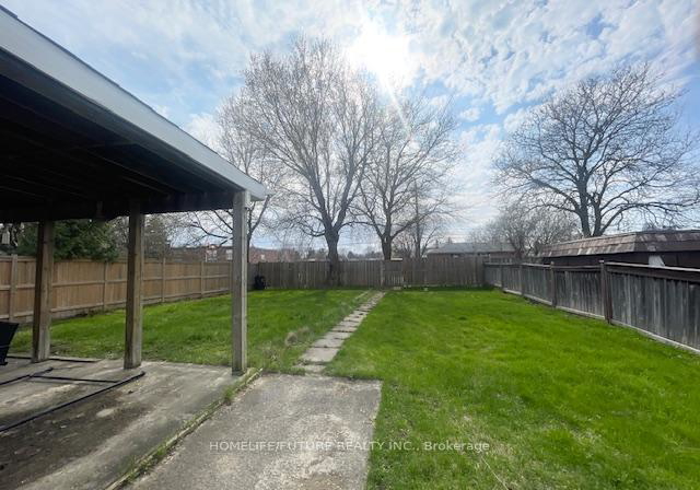 18-albacore-crescent-scarborough-ontario-e13043546