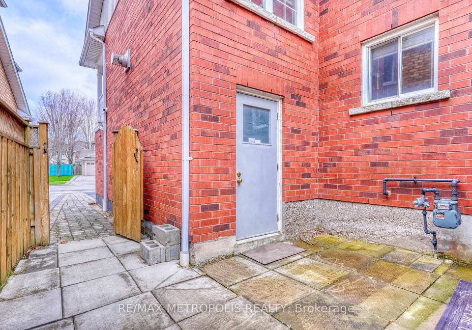 56-hibbins-avenue-ajax-ontario-e13043554