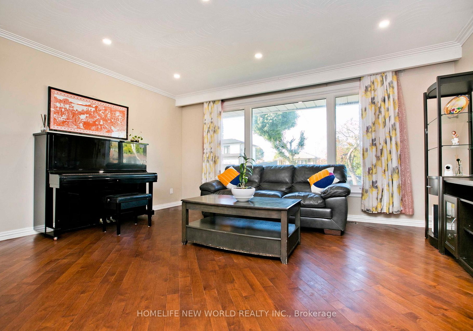27-doerr-road-scarborough-ontario-e13044210