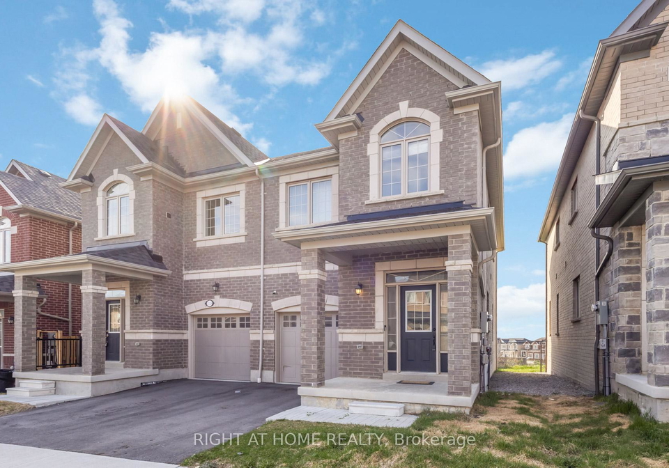 1111-skyridge-boulevard-pickering-ontario-e13044458