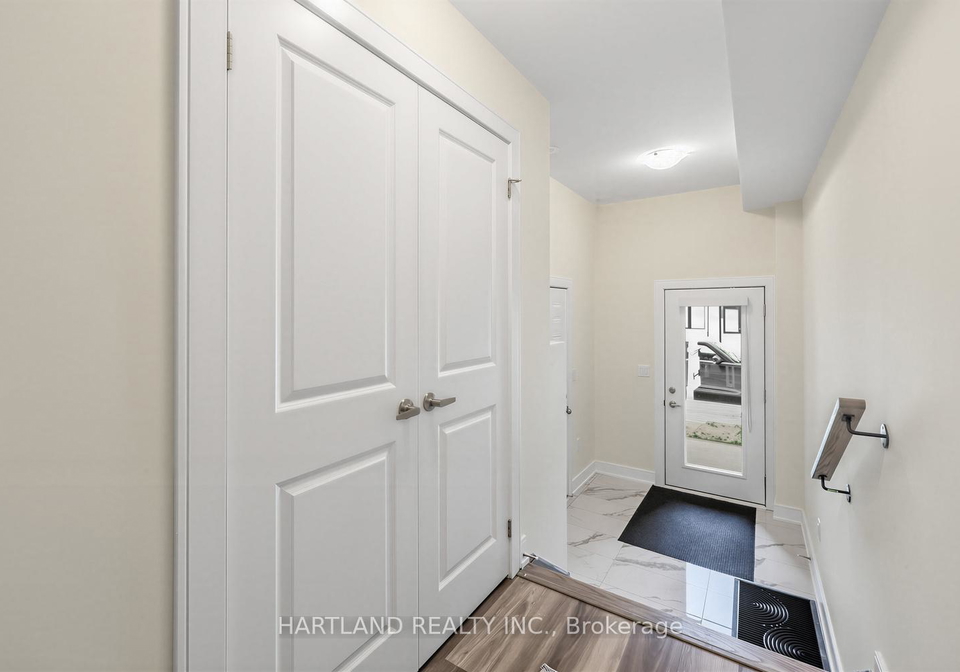 1695-dersan-street-pickering-ontario-e13045782