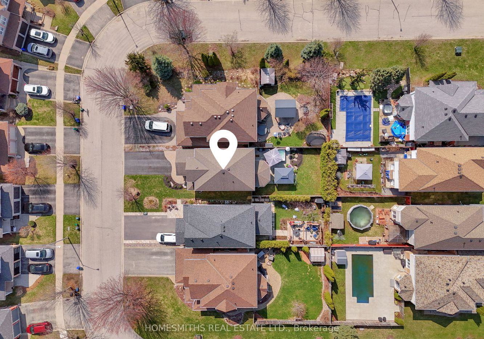 147-sleeman-square-clarington-ontario-e13046434