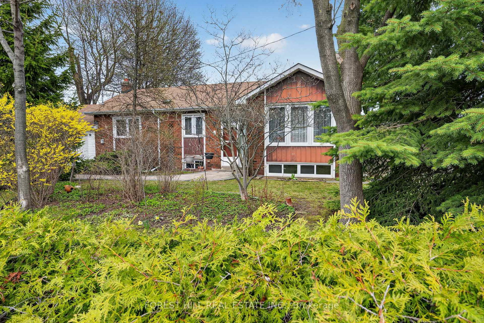 1-claudius-gate-scarborough-ontario-e13046586
