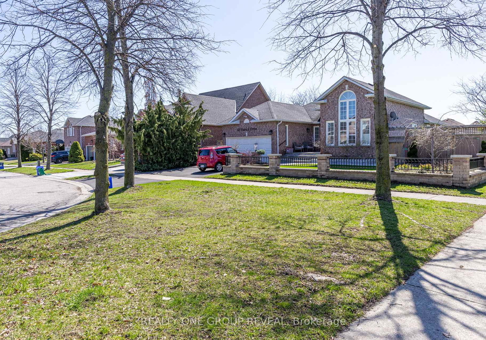 48-patrick-drive-whitby-ontario-e13047190