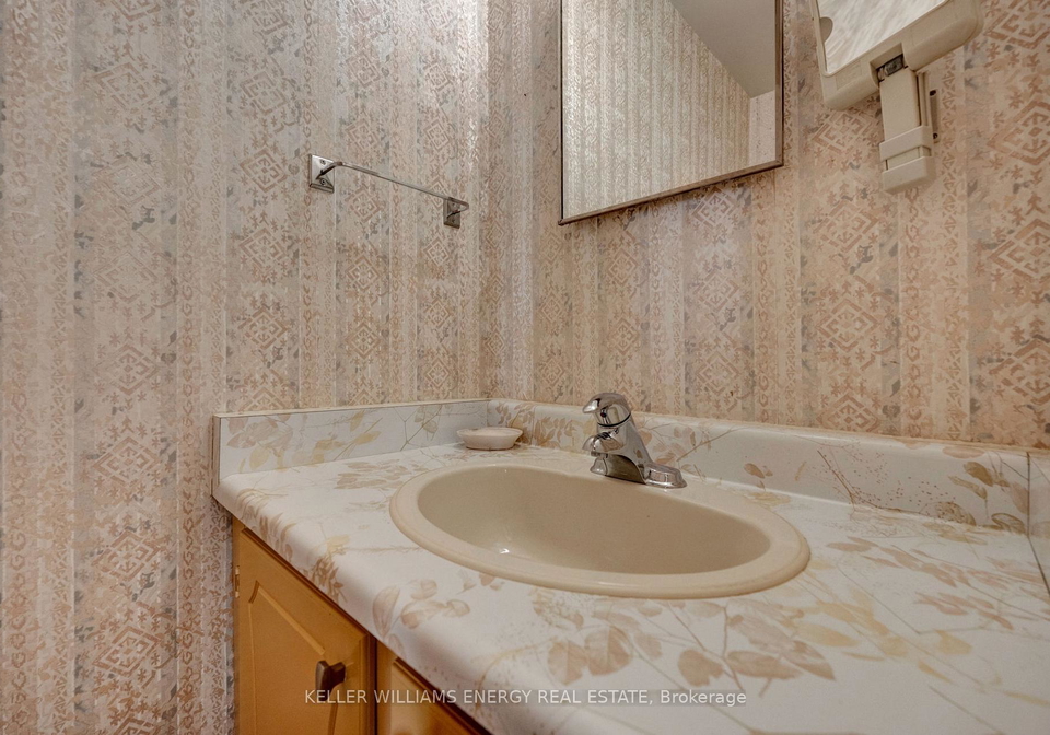 183-gadsby-drive-whitby-ontario-e13047430