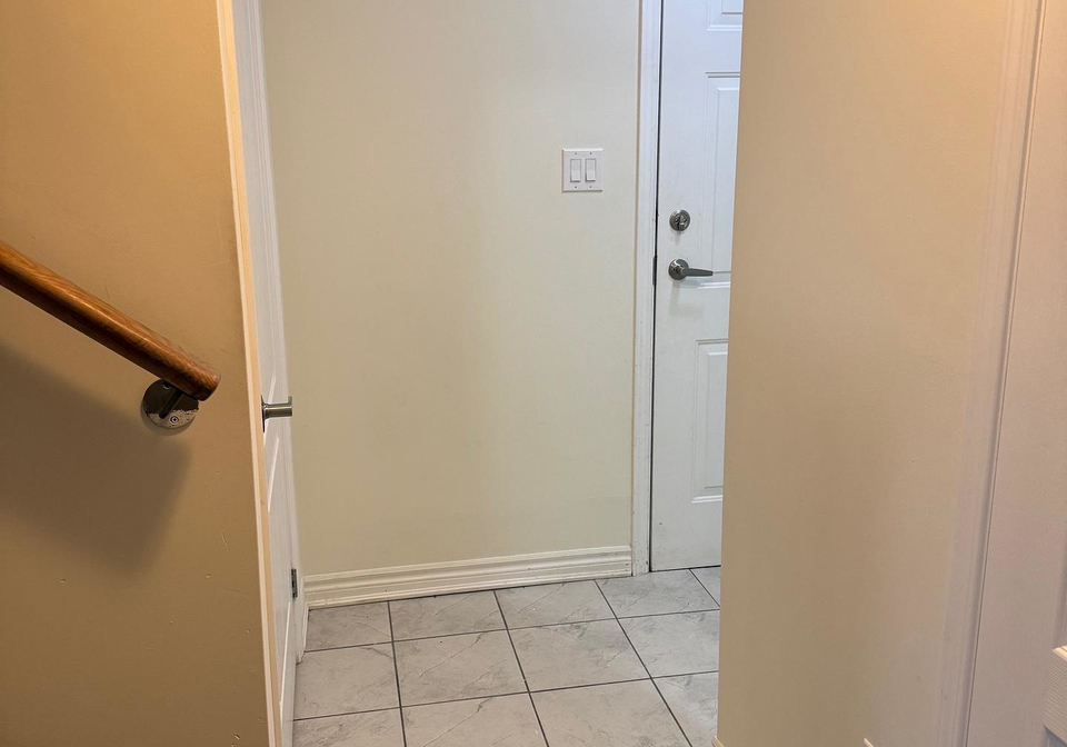 1128-dragonfly-avenue-pickering-ontario-e13047718