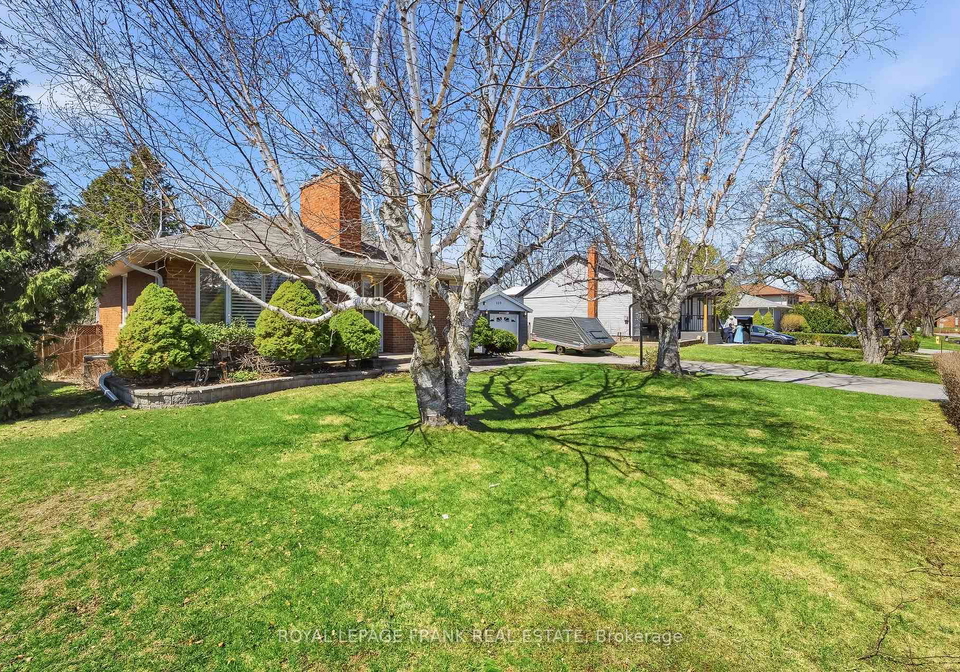 250-meadow-road-whitby-ontario-e13047896