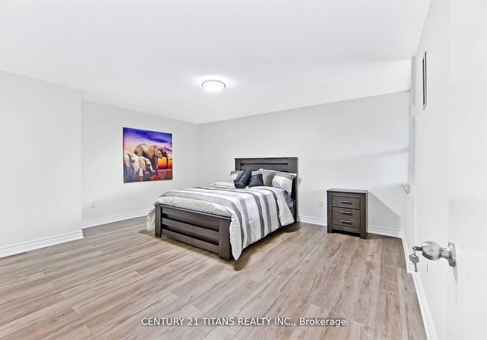 4064-lawrence-avenue-e-scarborough-ontario-e13048000