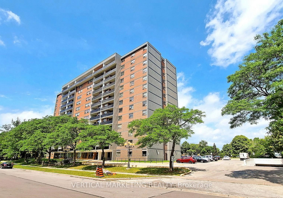 20-gilder-drive-scarborough-ontario-e13048450