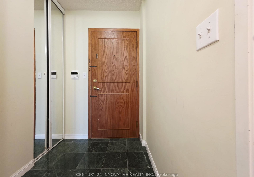18-lee-centre-drive-scarborough-ontario-e13048856