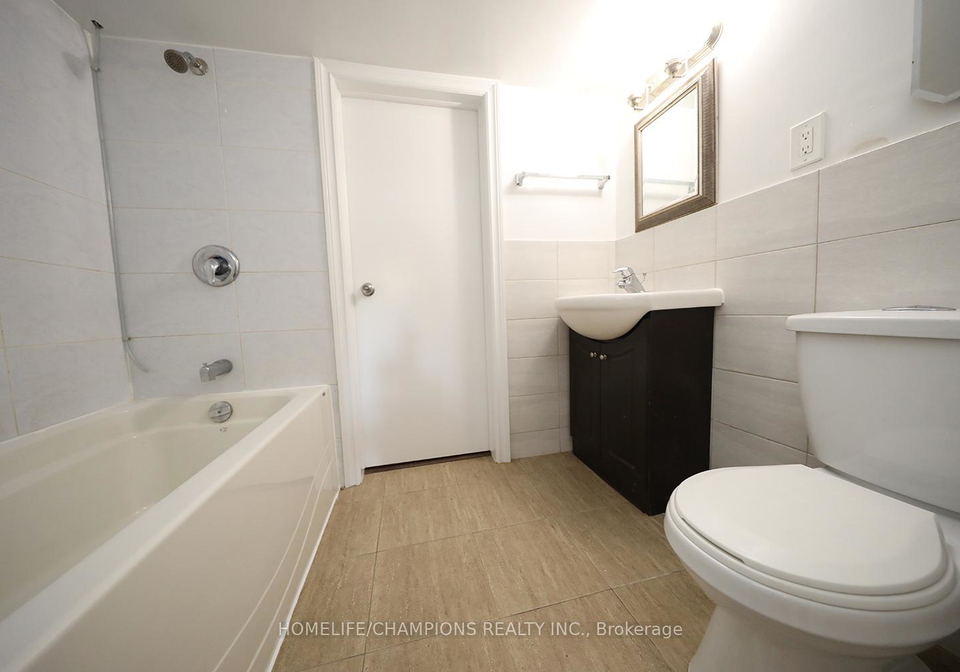 1444-dundas-street-e-toronto-ontario-e13049580