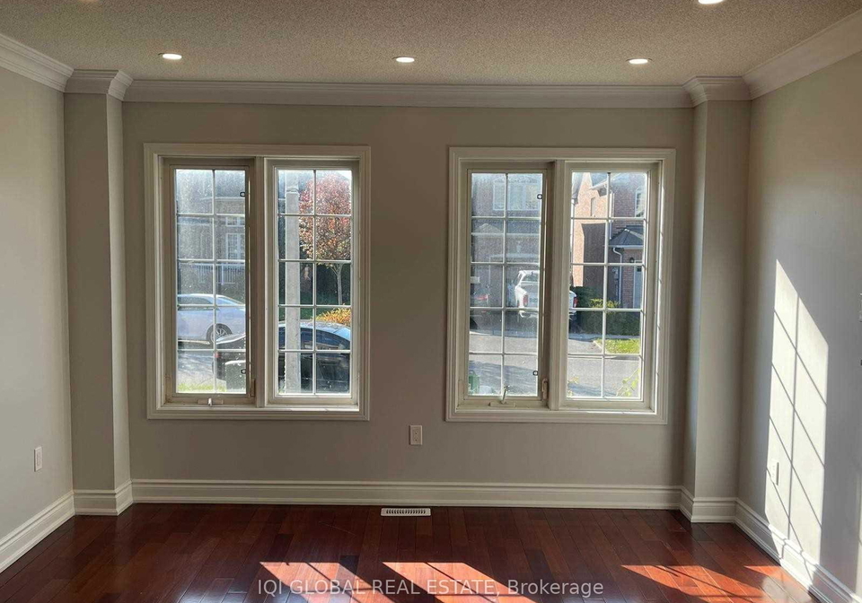 29-nobbs-drive-ajax-ontario-e13050294