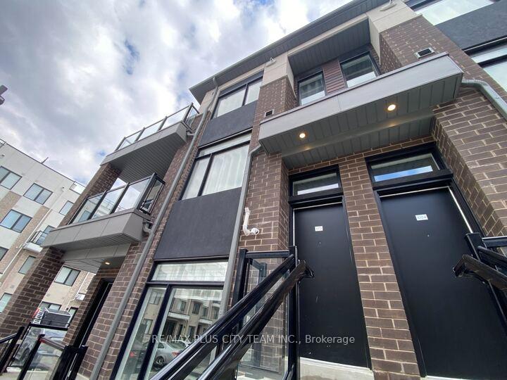 1695-dersan-street-pickering-ontario-e13050490