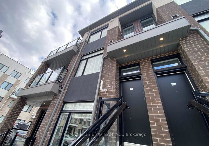 1695-dersan-street-pickering-ontario-e13050490