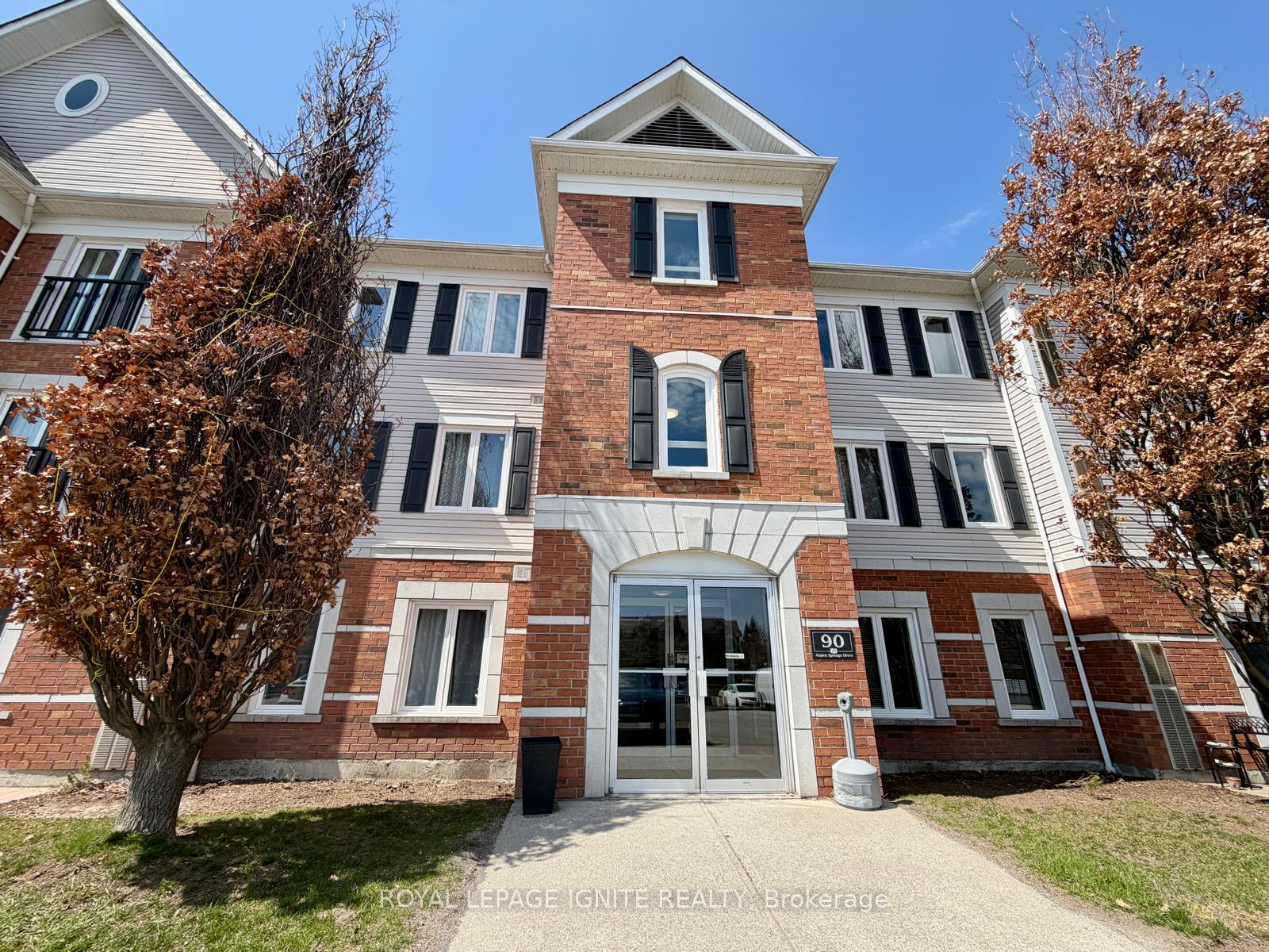 90-aspen-springs-drive-clarington-ontario-e13050492