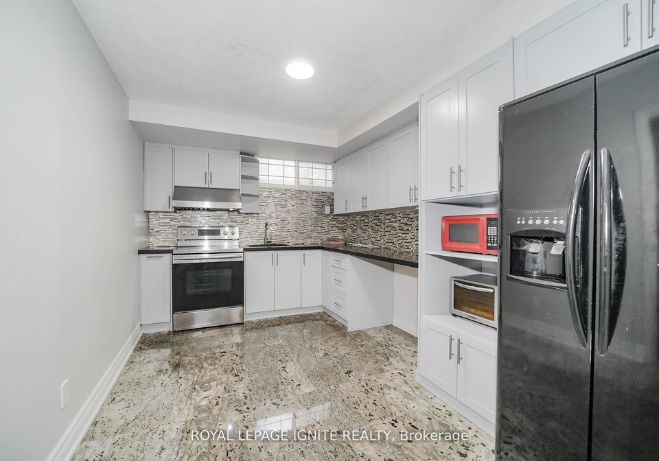 165-clonmore-drive-scarborough-ontario-e13050728