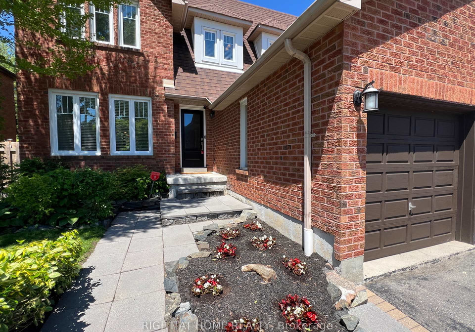 4-silverbirch-place-whitby-ontario-e13050786
