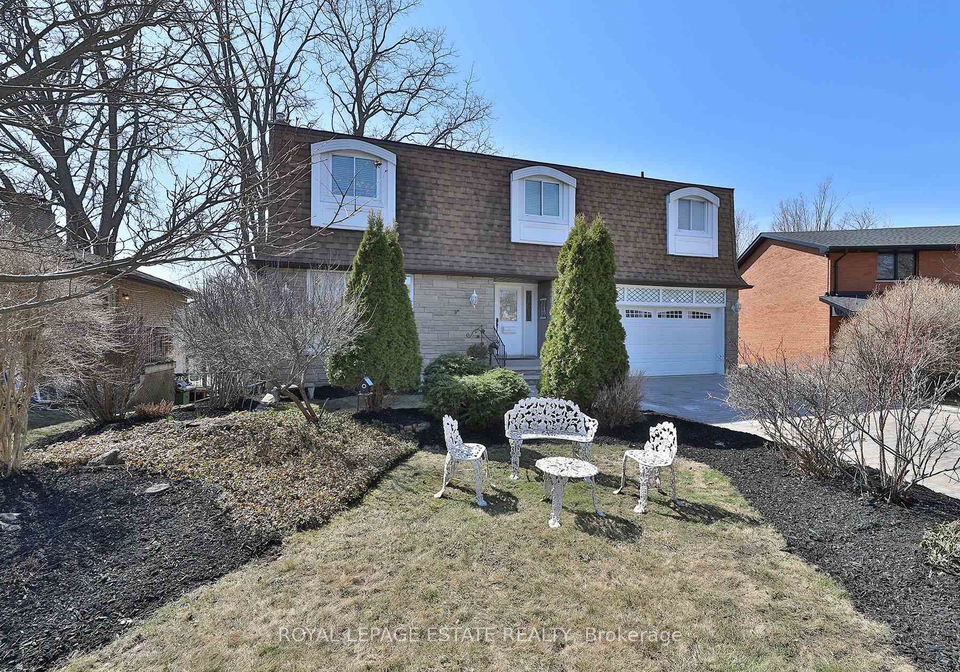 898-beaufort-court-oshawa-ontario-e13051796