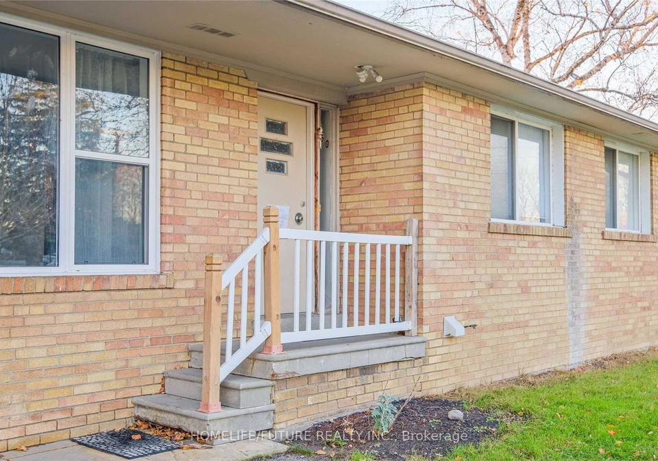50-benlight-crescent-scarborough-ontario-e13051910