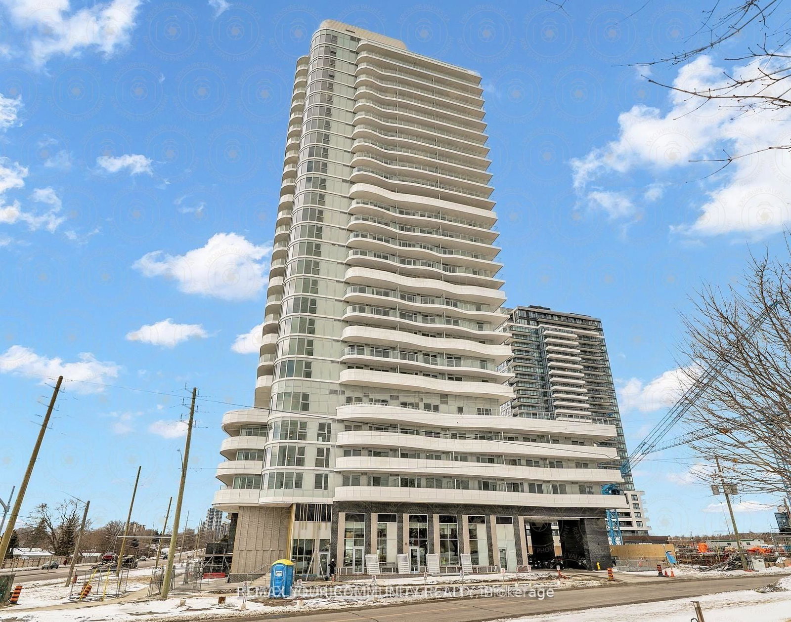 1010-sandy-beach-road-pickering-ontario-e13053578