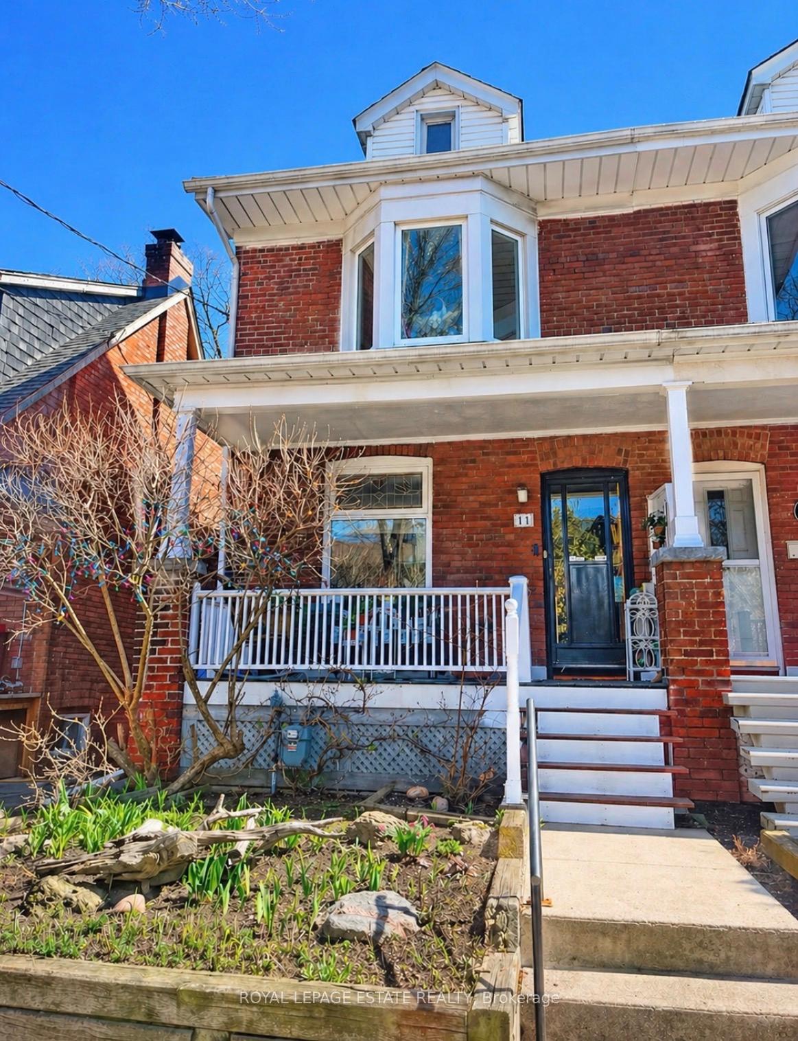 11-keystone-avenue-toronto-ontario-e13054032