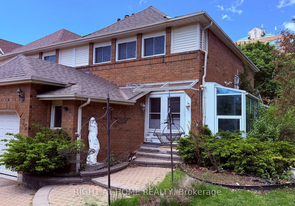 35-davies-crescent-whitby-ontario-e13054116