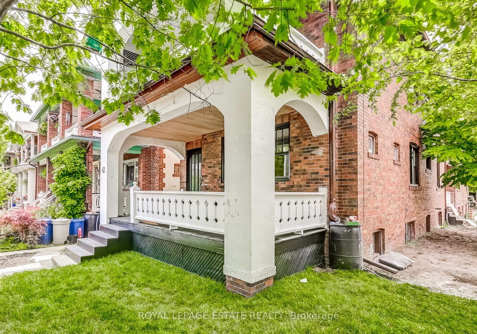 44-wineva-avenue-toronto-ontario-e13054430