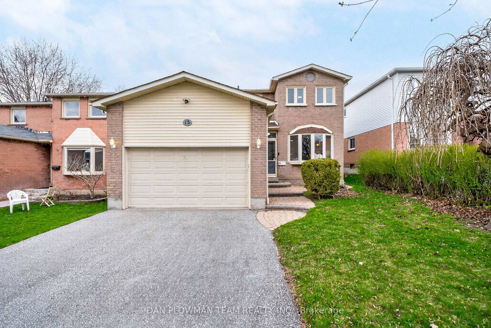15-gardiner-drive-ajax-ontario-e13054572