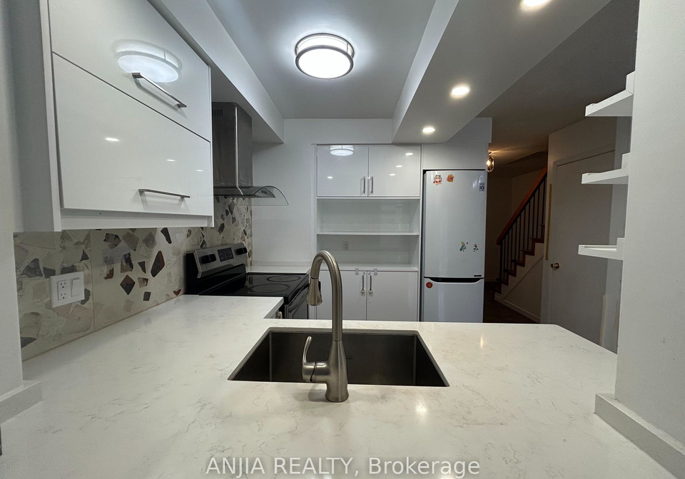 53-redhead-crescent-scarborough-ontario-e13054600
