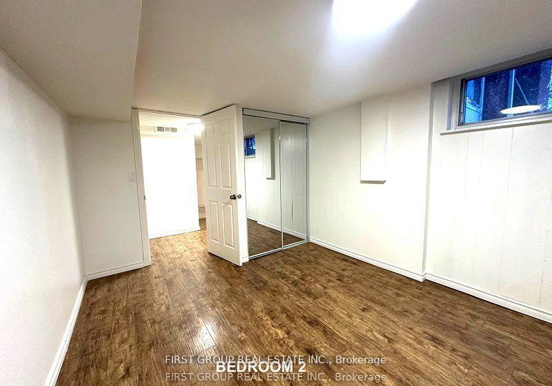 9-hoshlega-drive-scarborough-ontario-e13054630