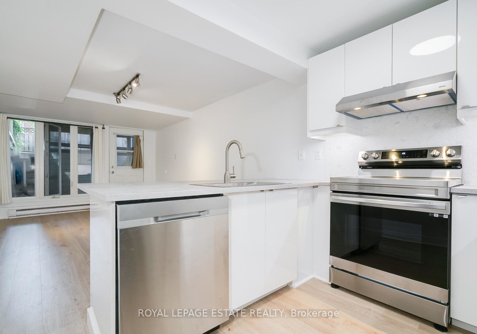 155-langley-avenue-toronto-ontario-e13054762