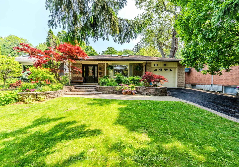 1425-old-forest-road-pickering-ontario-e13054970
