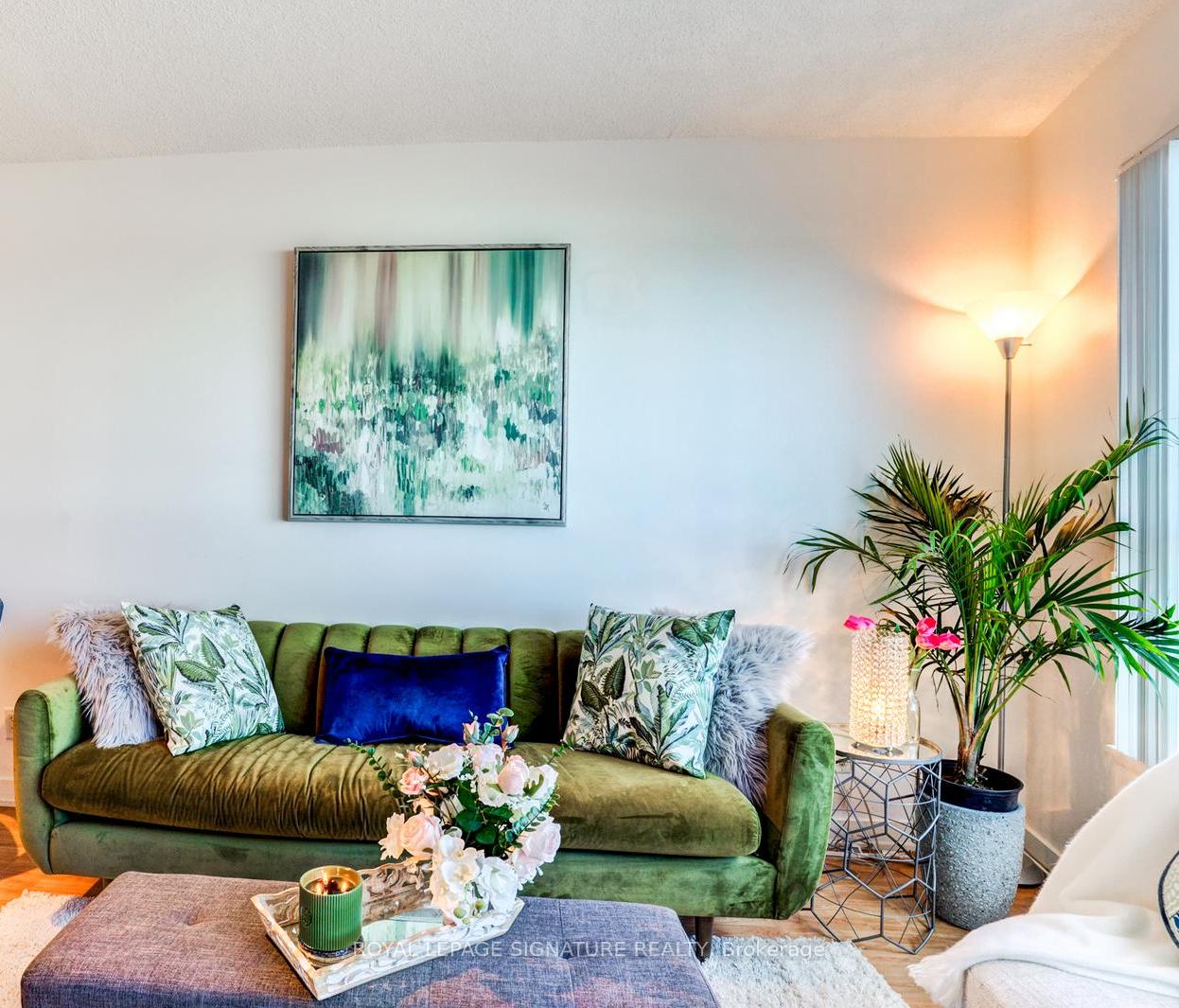 36-lee-centre-drive-scarborough-ontario-e13055000