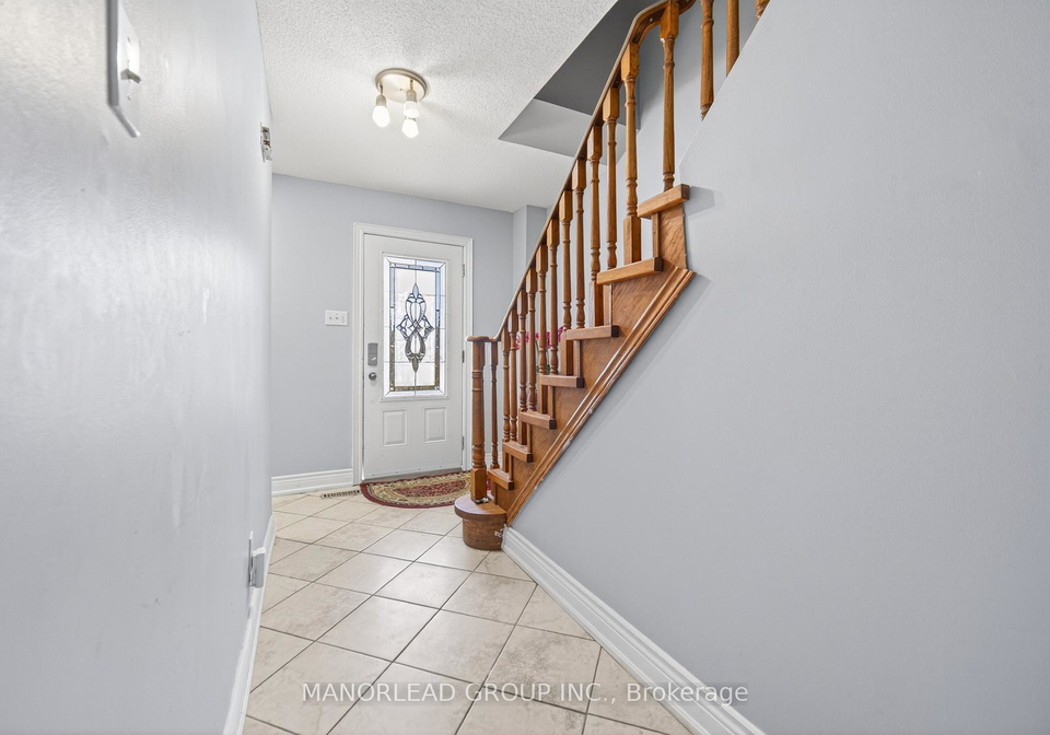 45-brimstone-crescent-scarborough-ontario-e13055102