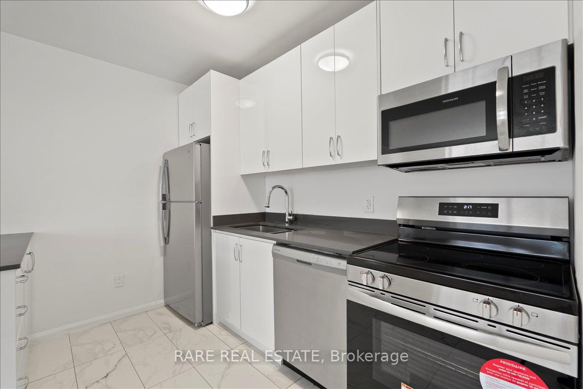 3111-eglinton-avenue-e-scarborough-ontario-e13055430