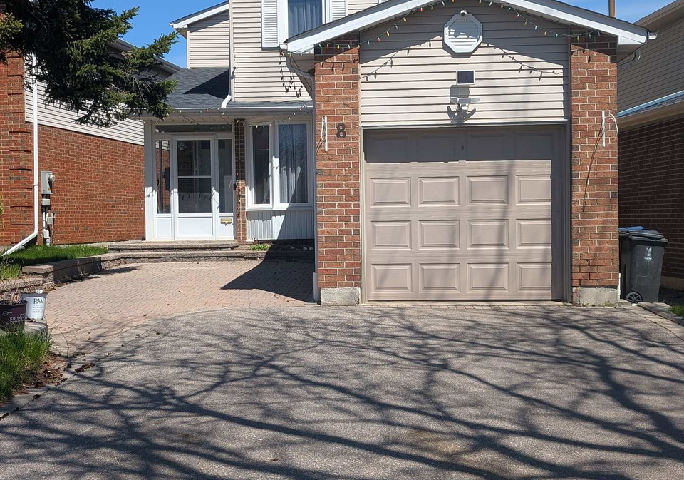 8-historic-terrace-scarborough-ontario-e13056268