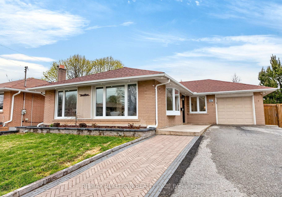 19-hoshlega-drive-scarborough-ontario-e13057286